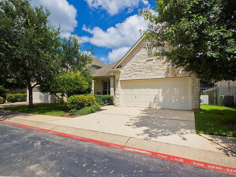 Virtual tour of 5000 Mission Oaks BLVD Unit #32