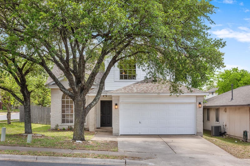 Virtual tour of 501 Shep St
