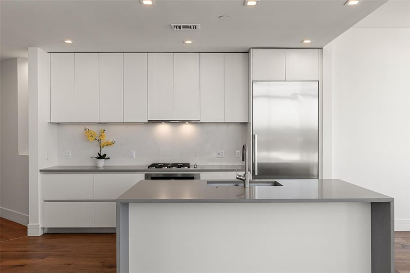 Virtual tour of 501 West Ave Unit #1304