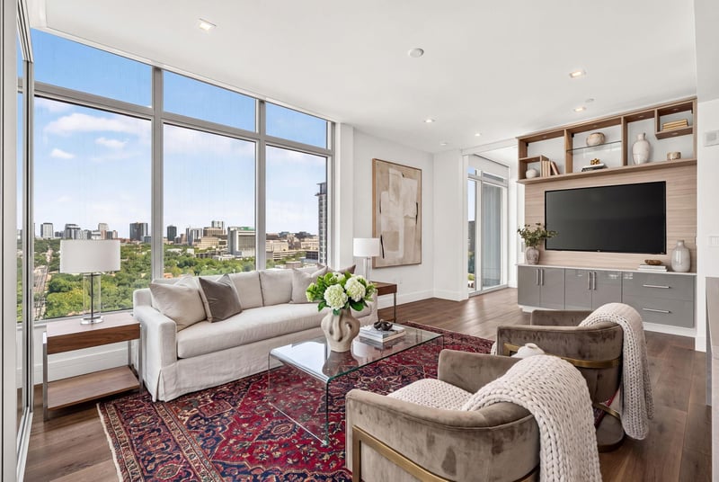 Virtual tour of 501 West Ave Unit #1504