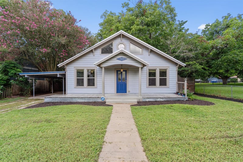 Virtual tour of 503 Short ST