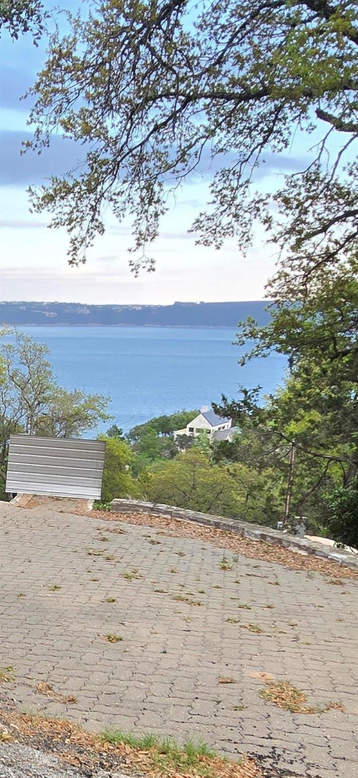 Virtual tour of 5031 McIntyre CIR