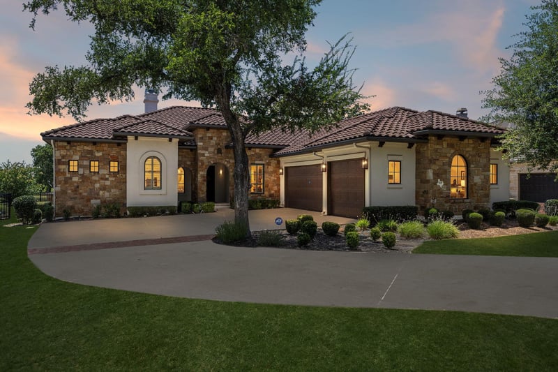 Virtual tour of 505 Flint Ridge TRL