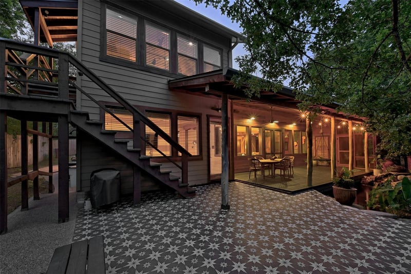 Virtual tour of 505 N Cuernavaca DR