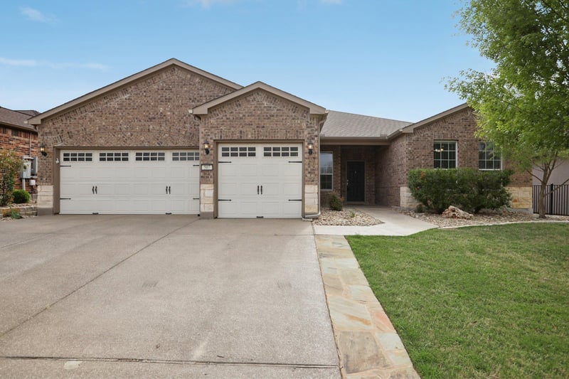 Virtual tour of 507 Davis Mountain CIR