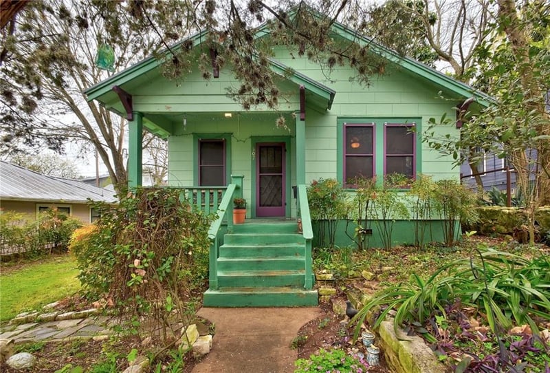 Virtual tour of 507 E Mary St