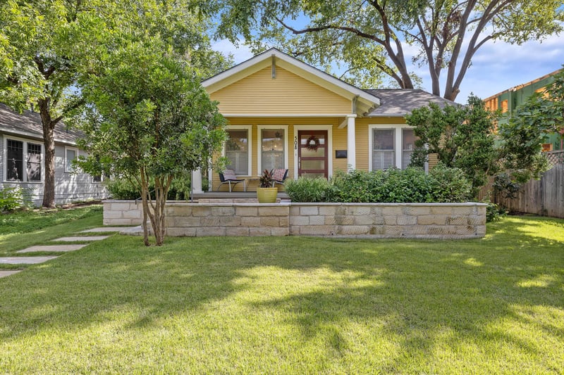 Virtual tour of 508 E 39th St