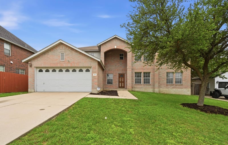 Virtual tour of 508 Evening Grosbeak Dr