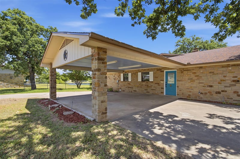 Virtual tour of 508 Pebble DR