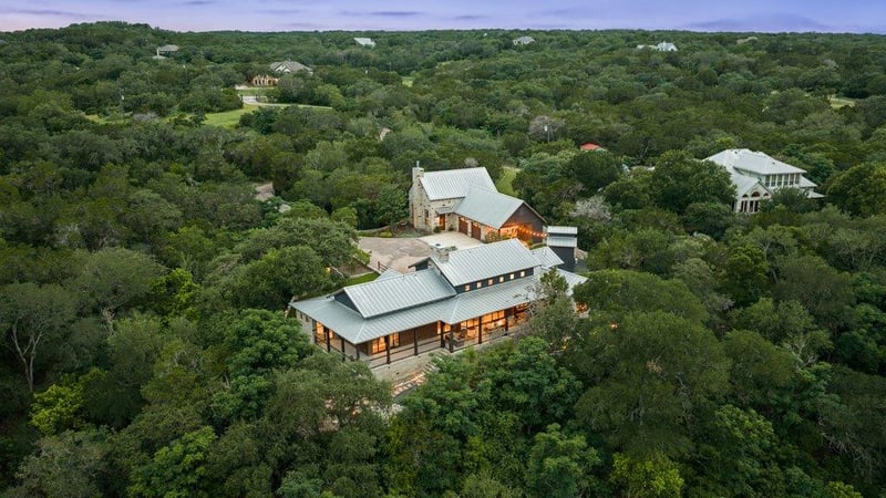 Virtual tour of 510 Blanco River Ranch RD