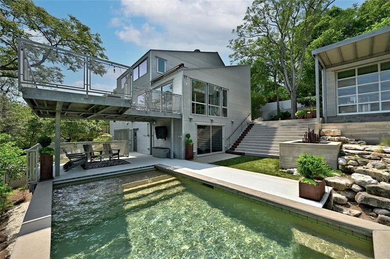 Virtual tour of 5102 Ridgemoor DR