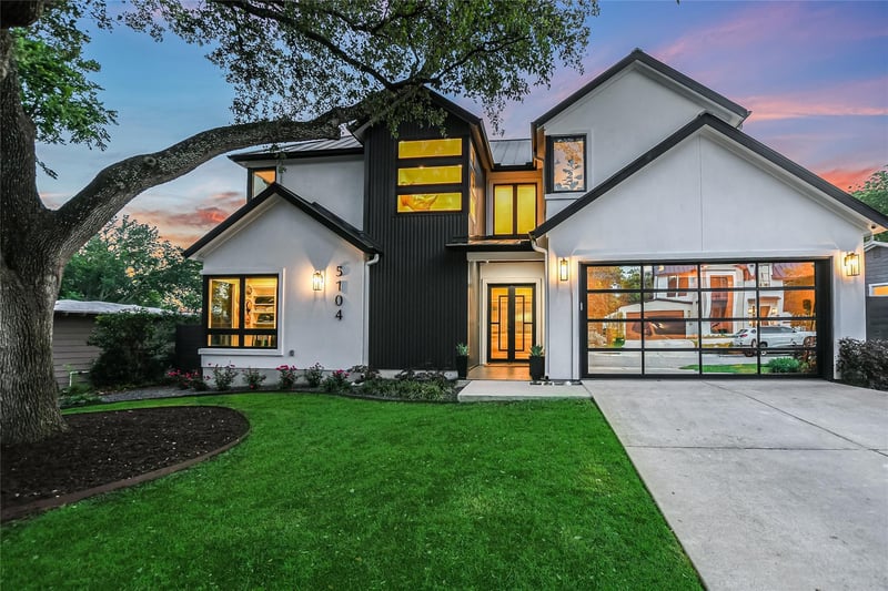 Video tour of 5104 Fairview Dr