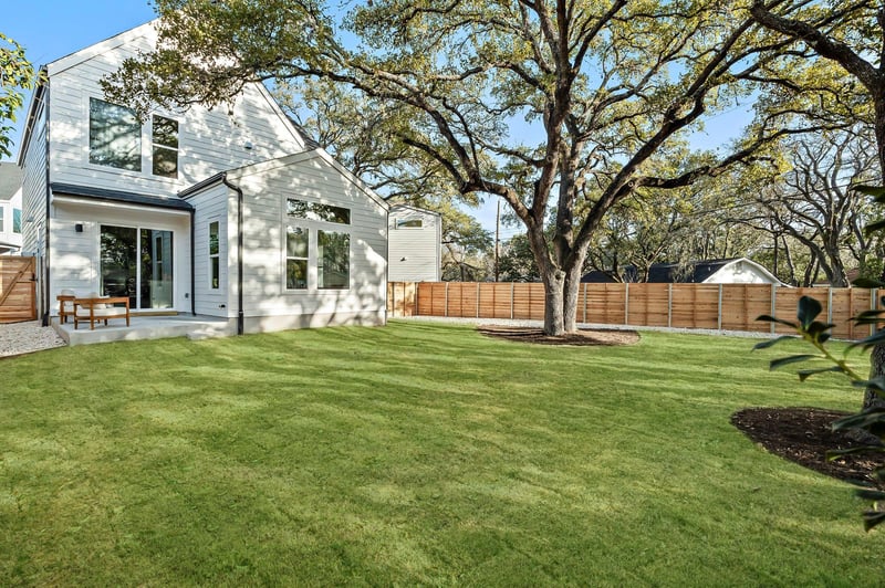 Virtual tour of 5107 Menchaca Rd Unit #11