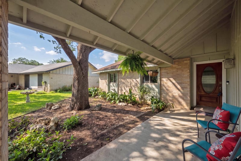 Virtual tour of 5109 Fort Mason DR