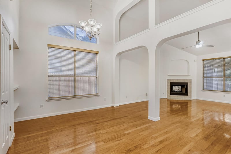 Virtual tour of 5109 Scottish Thistle DR