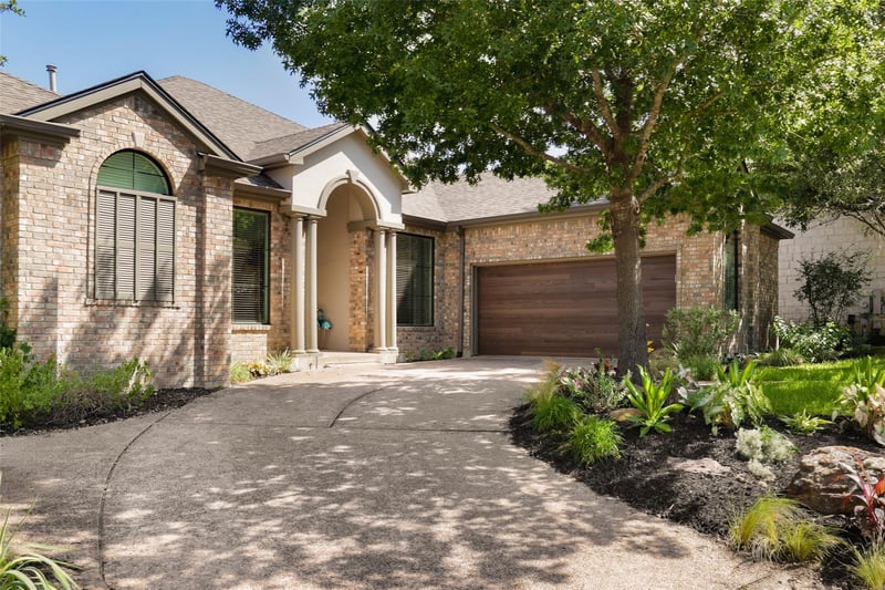 Virtual tour of 5137 Valburn CT