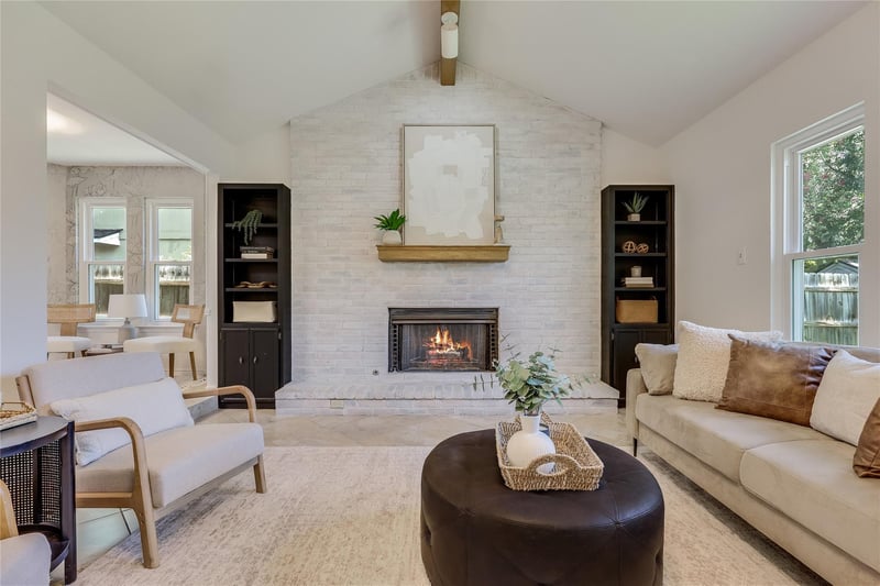 Virtual tour of 517 Maple RUN