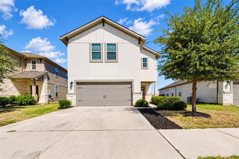 Virtual tour of 517 Rearing Mare Pass