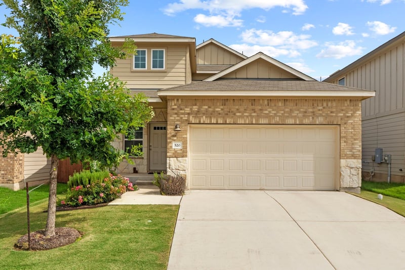 Virtual tour of 520 Longmount CV