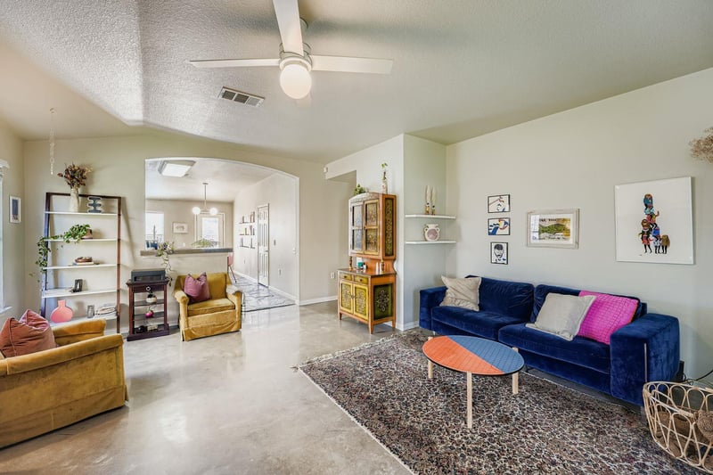 Virtual tour of 5201 Park At Woodlands Dr