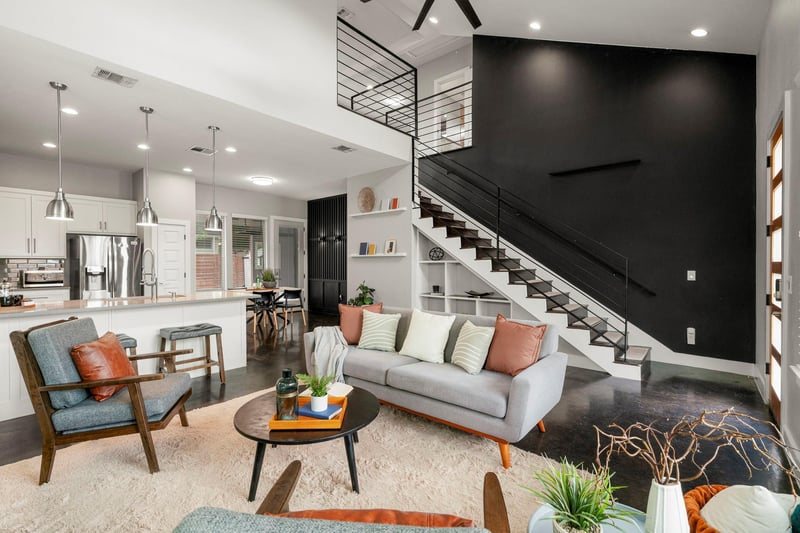 Virtual tour of 5204 Samuel Huston Ave