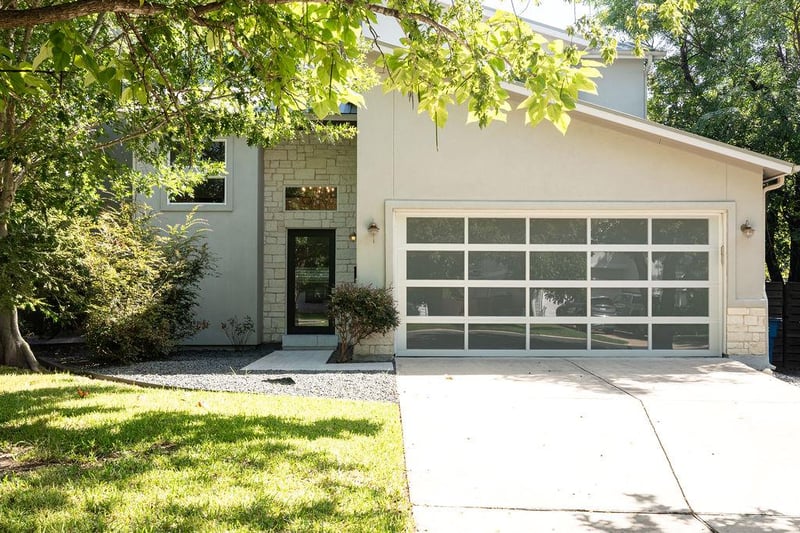 Virtual tour of 5209 Valley Oak DR