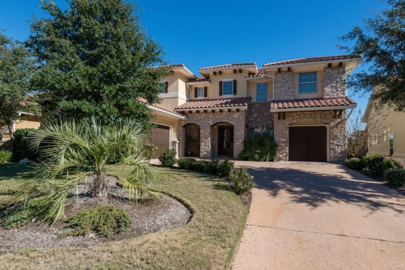 Virtual tour of 521 Horseback Holw