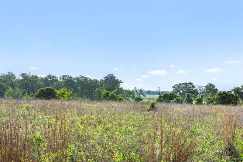 Virtual tour of 5241 County Road 358 CRST