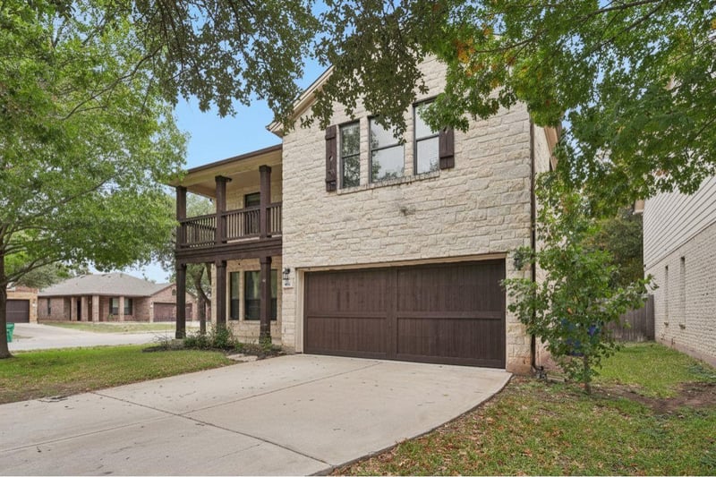 Virtual tour of 526 Clover Flat Rd