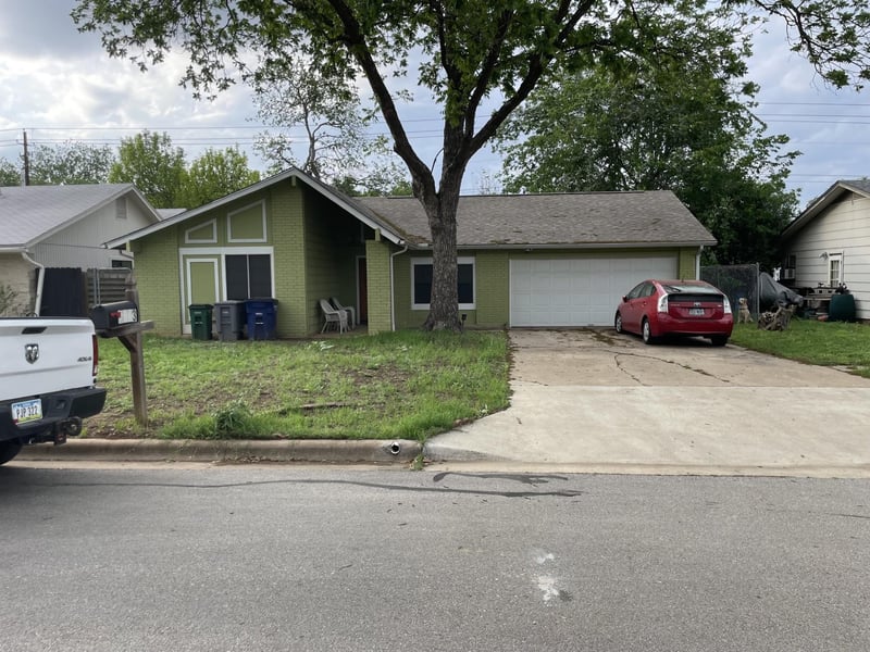 Virtual tour of 5263 Meadow Creek Dr