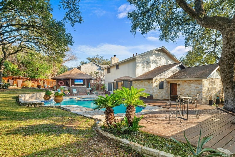 Virtual tour of 5300 Cedro TRL