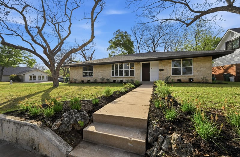 Virtual tour of 5301 Buffalo PASS