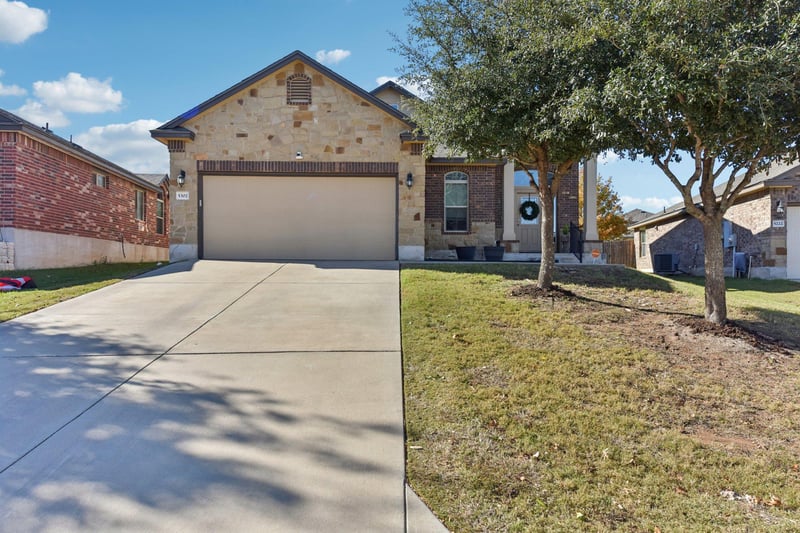 Virtual tour of 5302 Cicero Dr