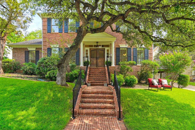 Virtual tour of 5304 S Scout Island CIR