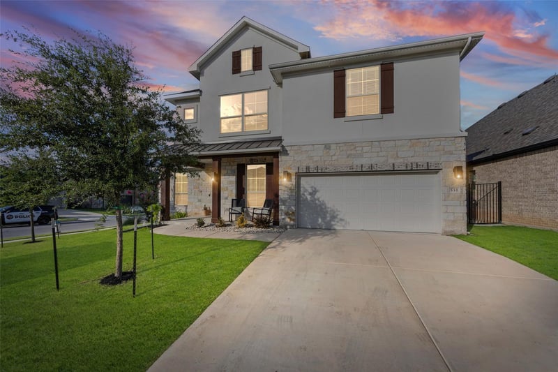 Virtual tour of 531 Great Lawn BND
