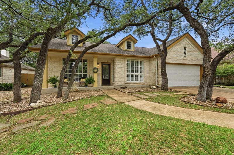 Virtual tour of 5313 Moon Shadow DR