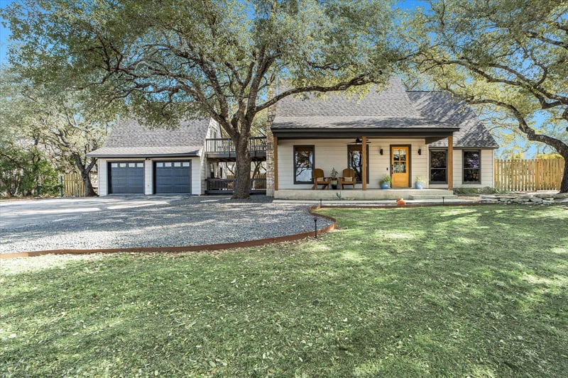 Virtual tour of 532 Hill Country Trl