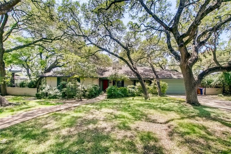 Virtual tour of 5324 Western Hills Dr