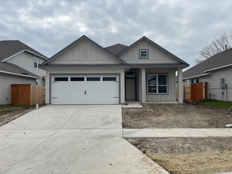 Virtual tour of 535 Jane Long Dr