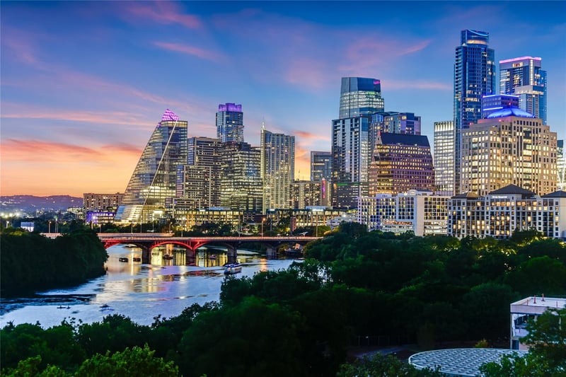 Virtual tour of 54 Rainey ST Unit #922