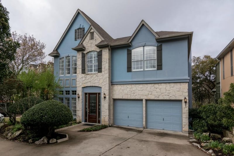 Virtual tour of 5400 MOUNT BONNELL Rd