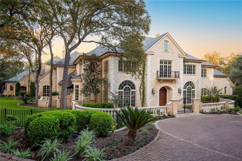 Virtual tour of 5404 Maryanna DR