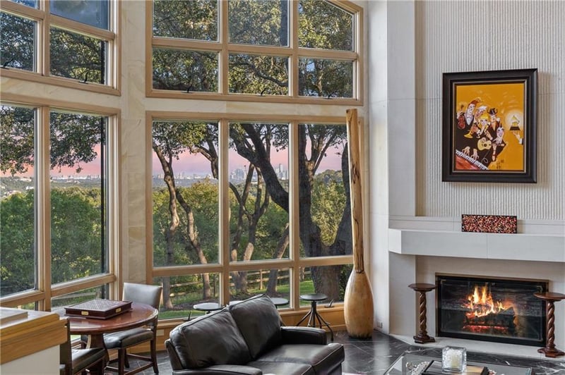 Virtual tour of 5420 Petticoat LN