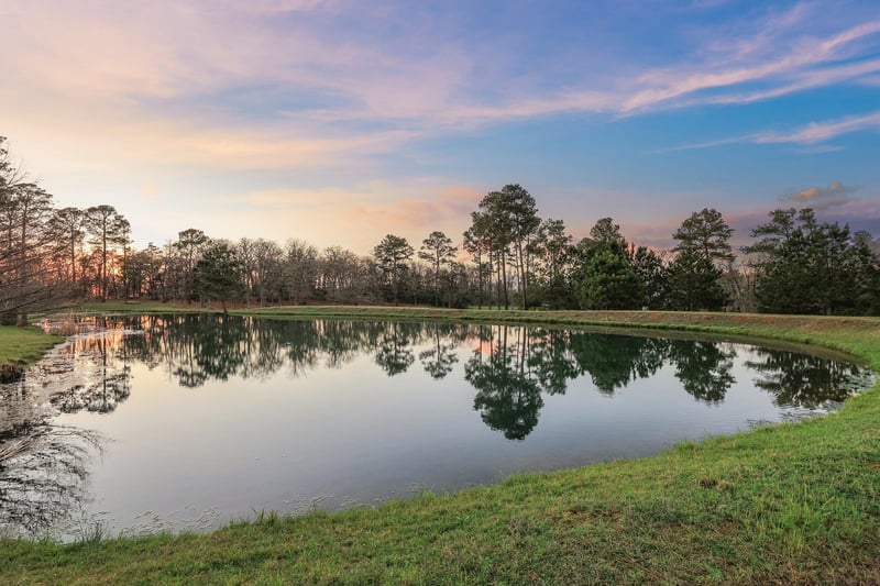 Virtual tour of 546 McAllister RD