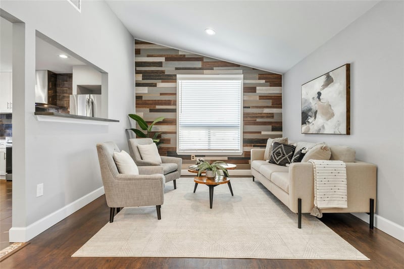 Virtual tour of 5503 Manor RD