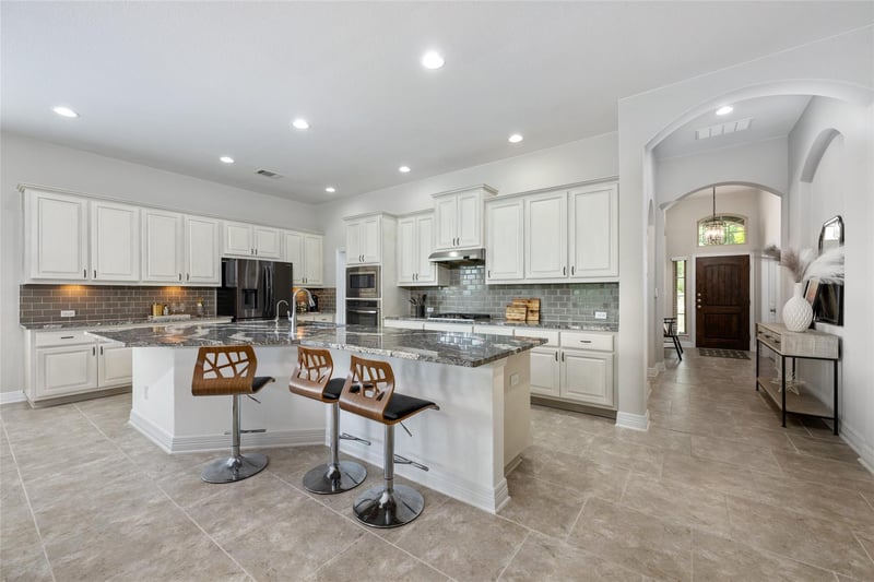 Virtual tour of 5505 Brady Bayou CV