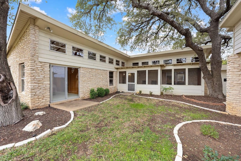 Virtual tour of 5506 Longhorn Lndg