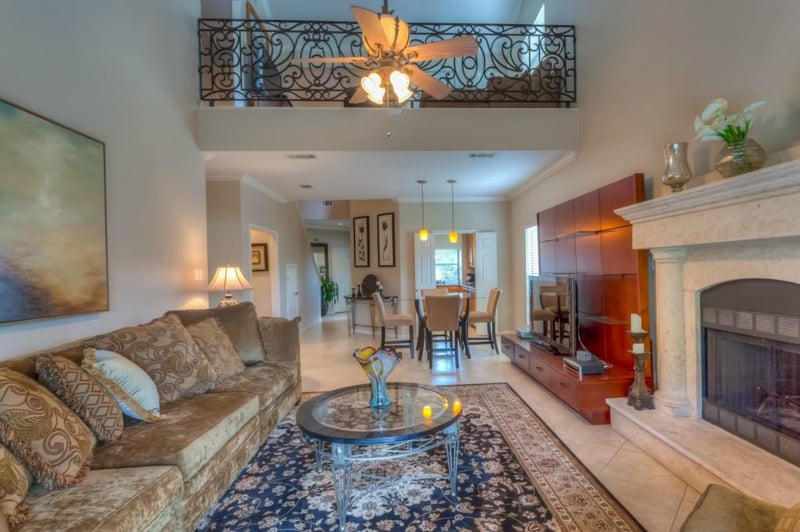 Virtual tour of 5512 Oakwood Cv Unit #141