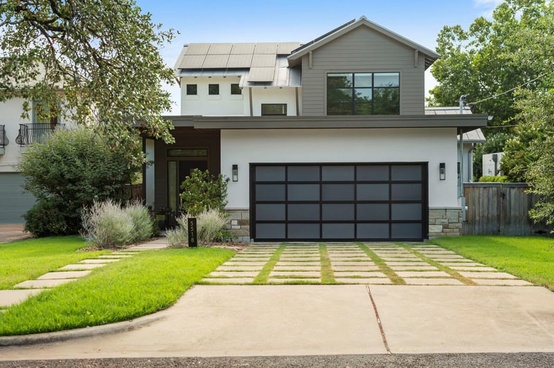 Virtual tour of 5518 Shoalwood Ave