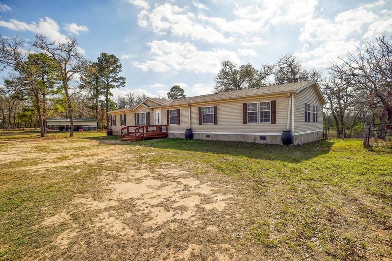 Virtual tour of 552 S Old Potato Rd